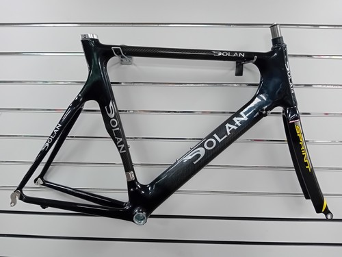 Used 63cm dolan carbon frame - 63cm,